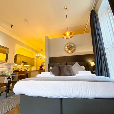 The Deakin At Claremont Serviced Apartments Leeds  Bagian luar foto